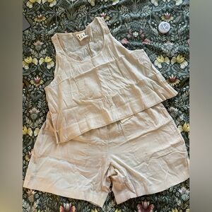 Beaton Linen Boat Short and Tank Set in Ivory, size medium.